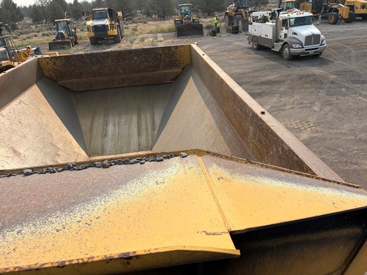 2018-komatsu-hm400-5-image-83