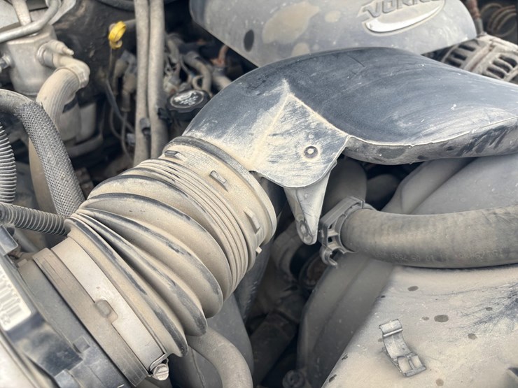 2006-gmc-2500-image-29