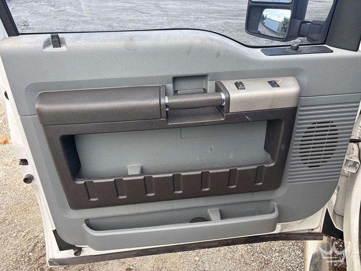 2016-ford-f250-image-10