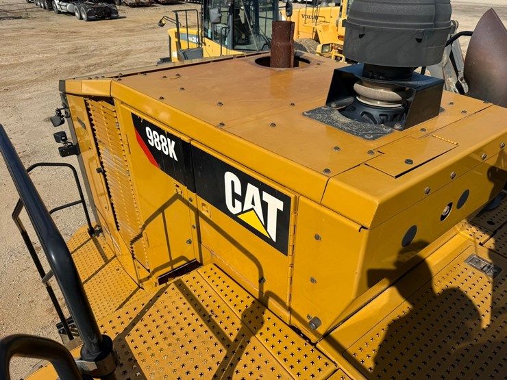 2017-caterpillar-988k-image-110