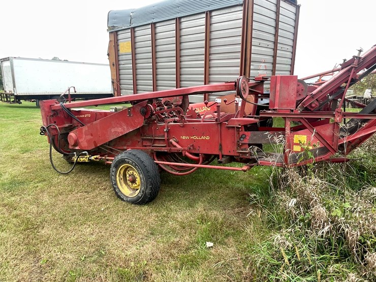 new-holland-273-image-3