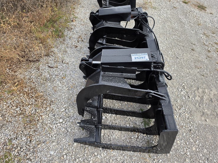 #25297-•-skid-steer-grapple-attachment-image-2