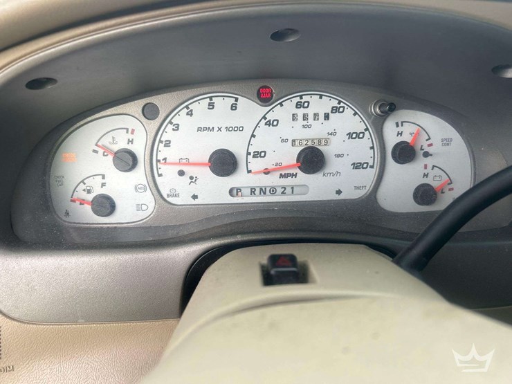 2003-ford-explorer-image-14