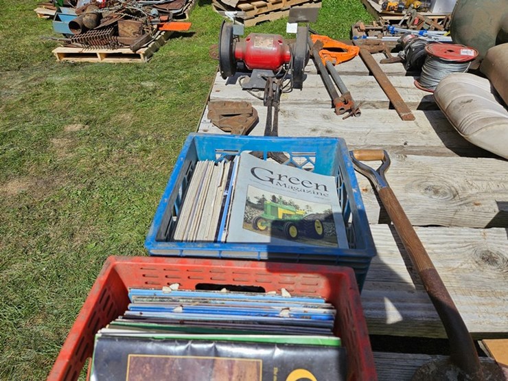 #8000-•-live-on-the-ground-only-items-image-22