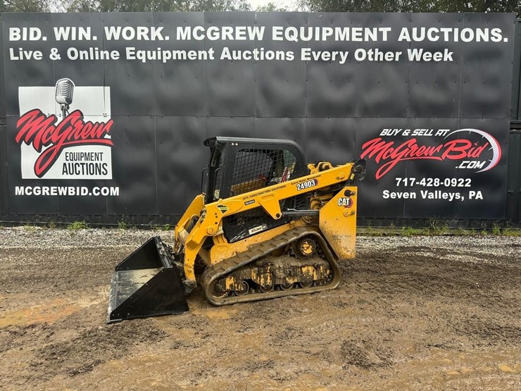 2020-caterpillar-249d-image-1