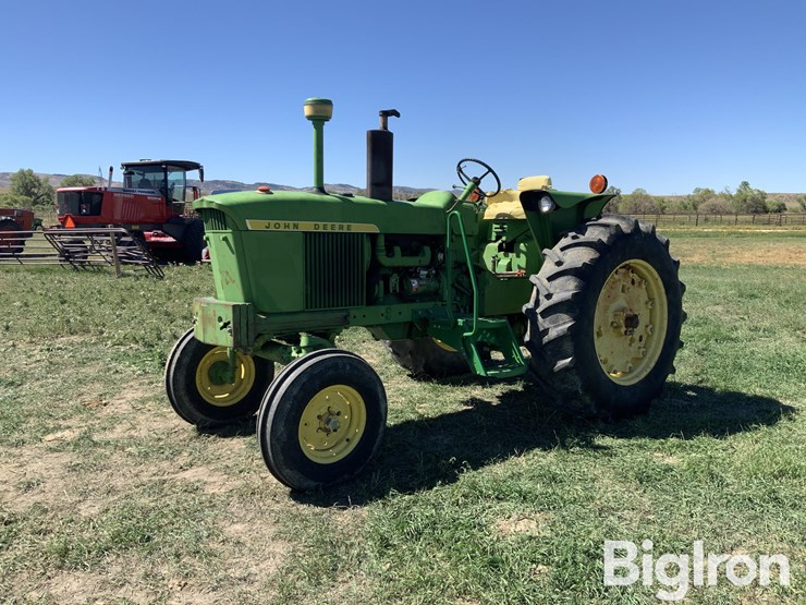 1971-john-deere-3020-image-1