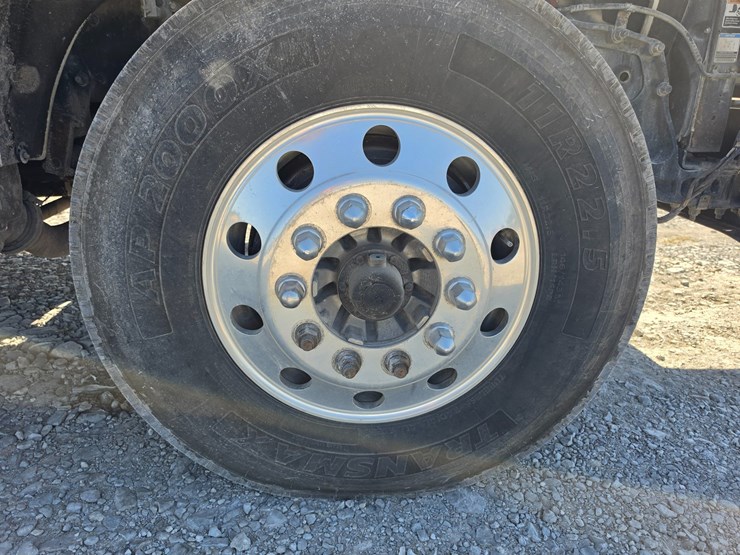 2018-kenworth-t800-image-137