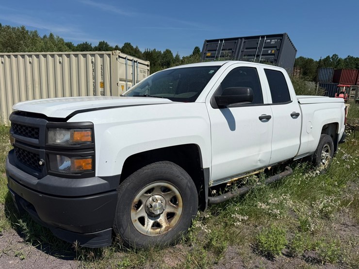 2014-chevrolet-1500-image-1