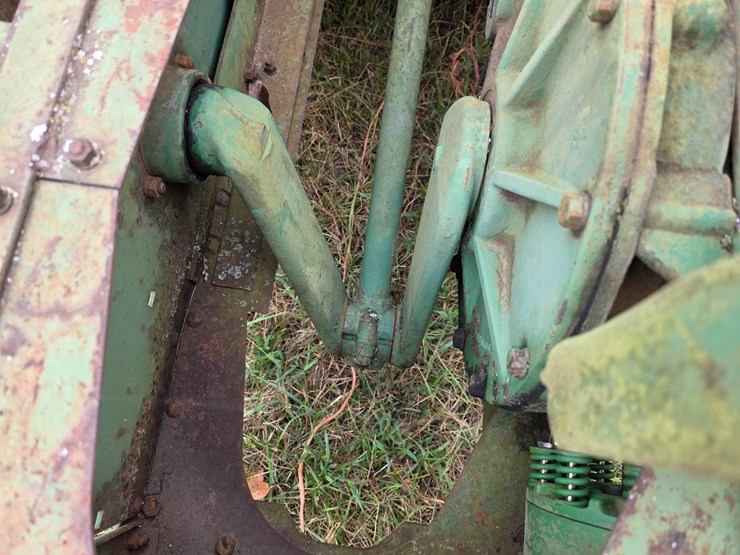 john-deere-14t-image-22