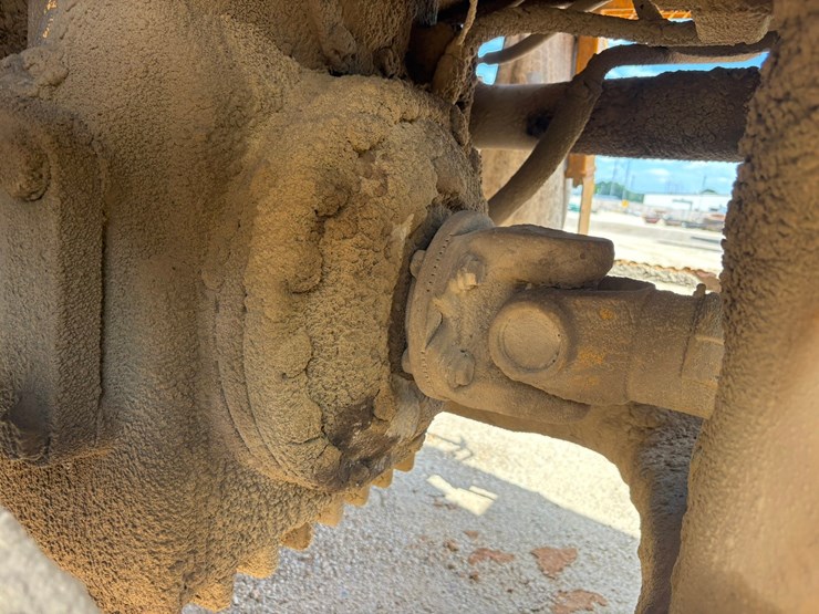 2004-volvo-l220e-image-35