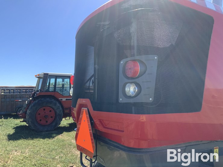 2018-massey-ferguson-wr9960-image-18