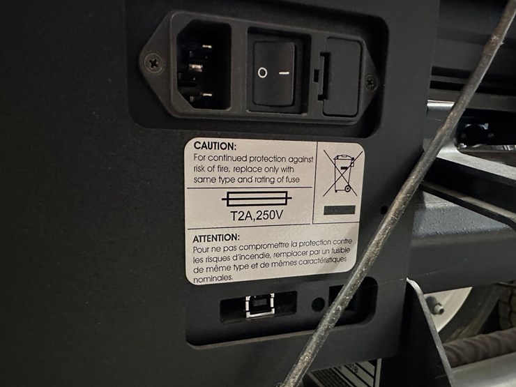 #2878-•-summa-s160-t-series-vinyl-cutter-image-5