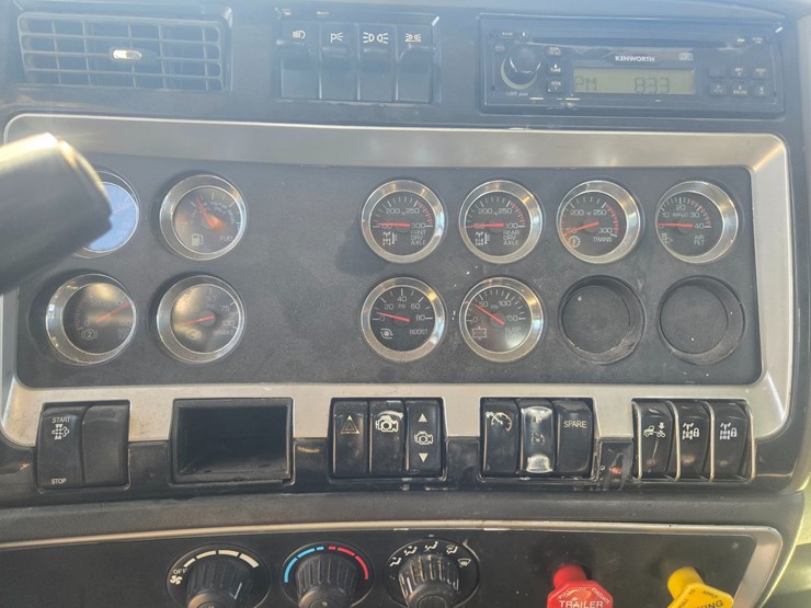 2008-kenworth-t800-image-49