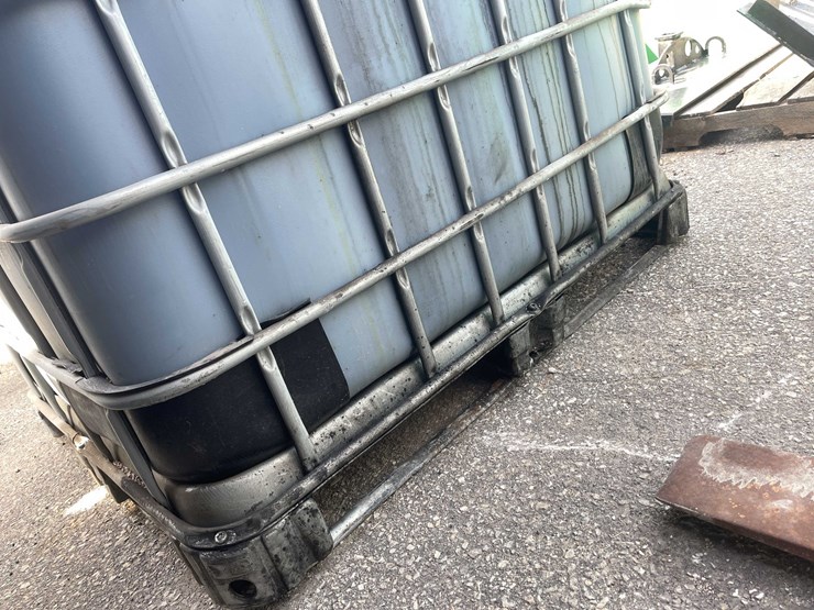 #4028-•-ibc-of-waste-oil-(09)-image-4