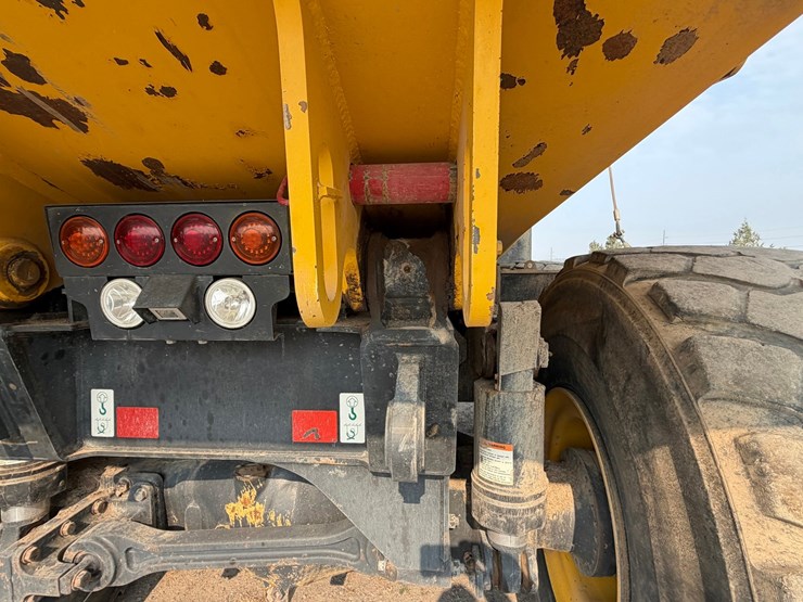 2018-komatsu-hm400-5-image-44