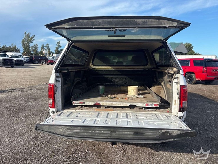2015-ford-f150-image-21