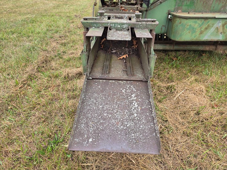 john-deere-14t-image-33
