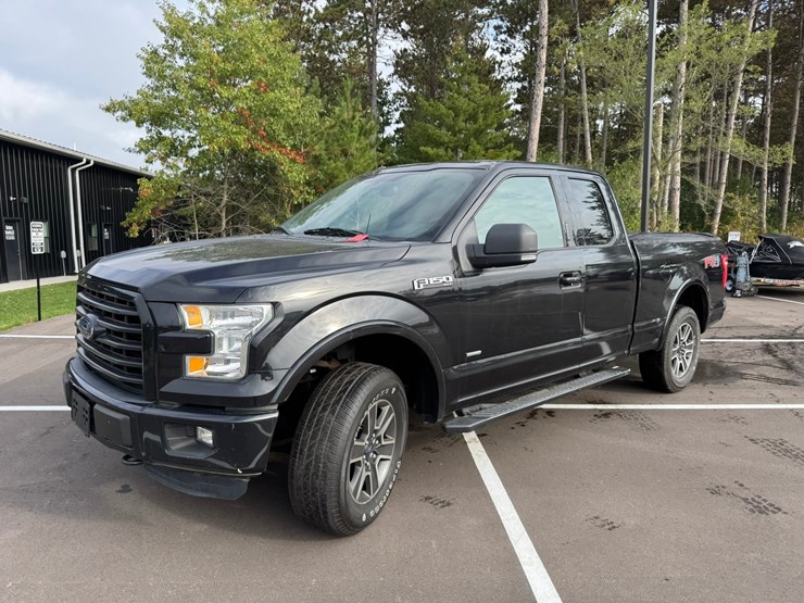 2015-ford-f150-xlt-image-1