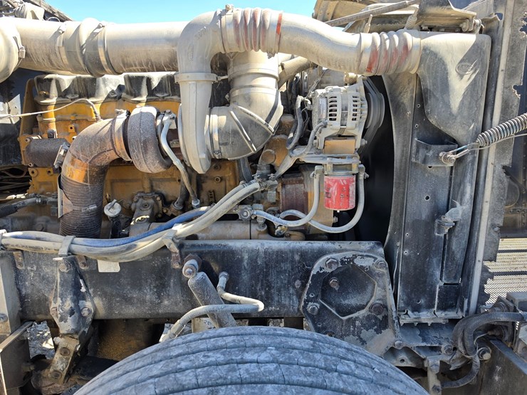 1997-peterbilt-379-image-46
