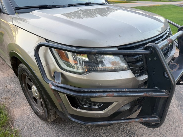 2016-ford-explorer-police-interceptor-image-20