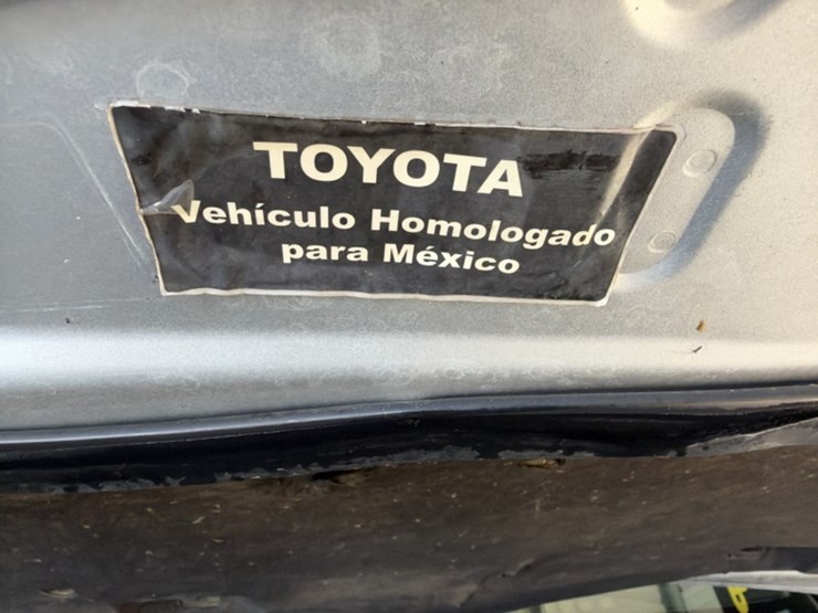 2014-toyota-camry-sdn-image-20