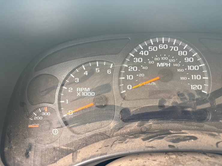 2003-chevrolet-2500-image-45