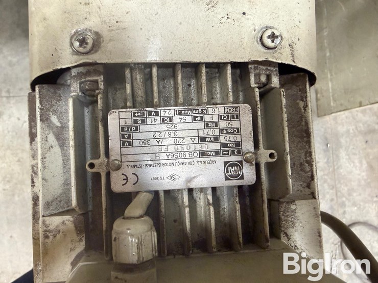 summit-machine-tool-10x1/4-metal-shear-image-16