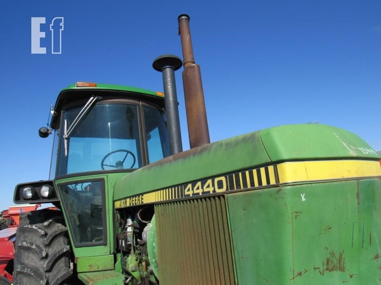 1978-john-deere-4440-image-4