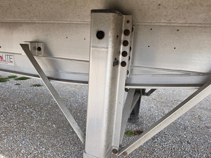 2022-fontaine-flat-bed-trailer-image-62
