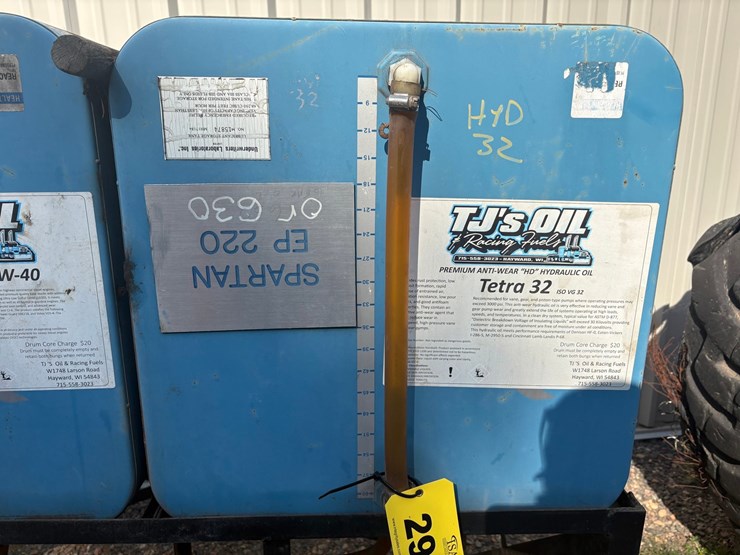 #2933-•-(2)-oil-containers,-(1)-hydraulic-container-w/-stand-image-11