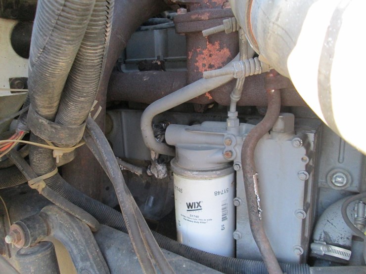 1995-ford-ft900-image-23