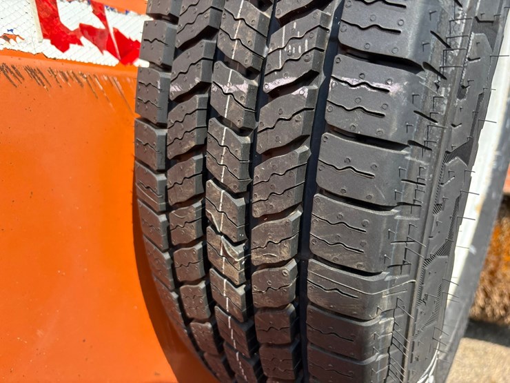 2010-broce-rjt350-image-64