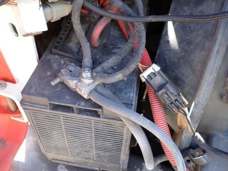 2023-bobcat-t770-image-13