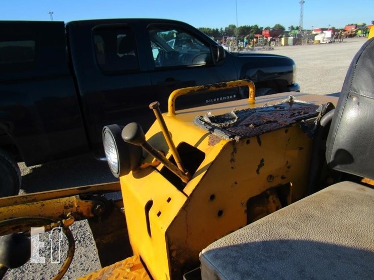 deere-350-image-2