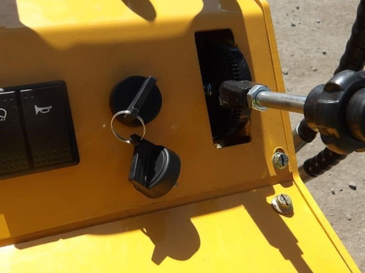 2026-zjz-zjz-380-skid-steer-loader-image-13