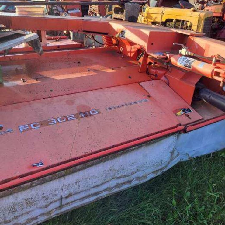 KUHN FC302