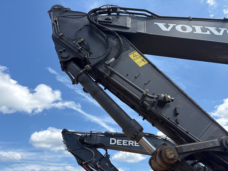 2019-volvo-ec480el-image-22