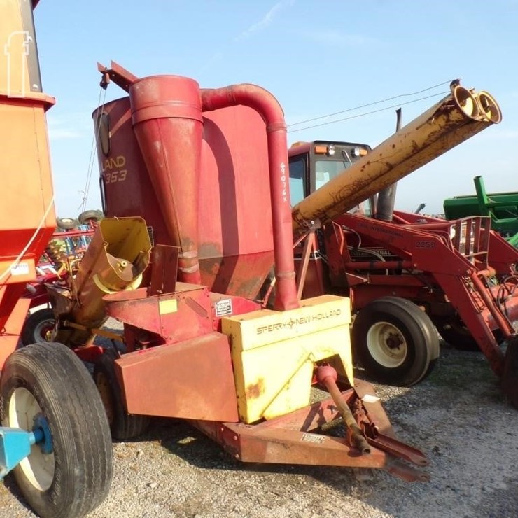 353 NEW HOLLAND 353