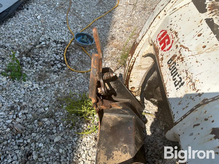 bobcat-864-image-9