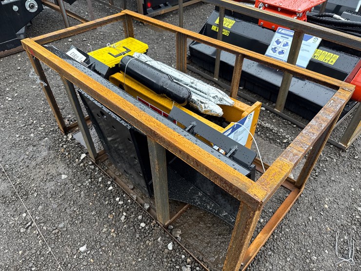 #6030-•-agrotk-680-skid-steer-hyd-breaker-image-3