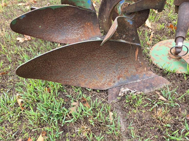 #25270-•-ferguson-2-bottom-plow-image-9