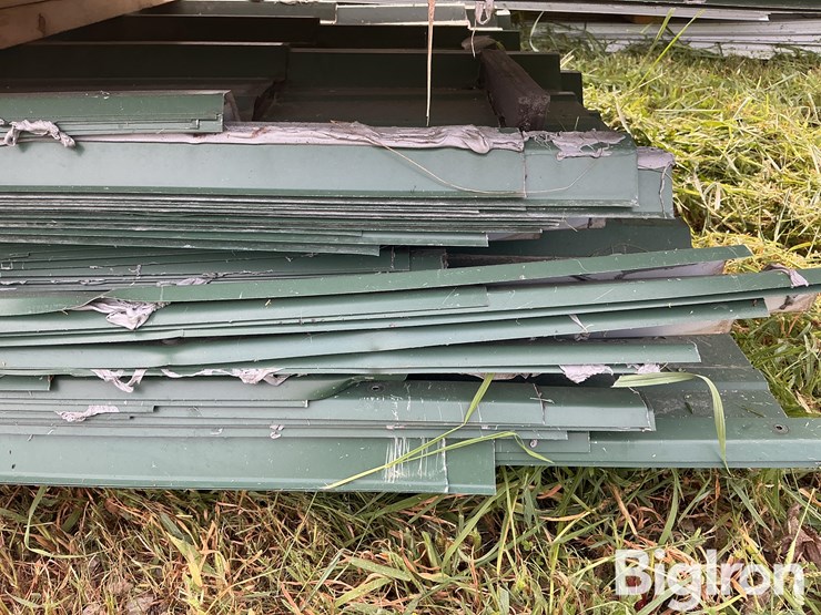 ribbed-metal-sheets-image-16