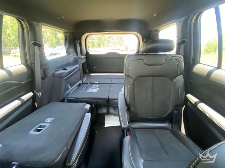 2006-gmc-sierra-2500-image-16
