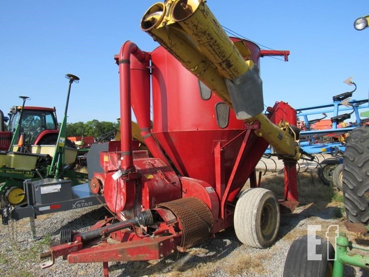 355-new-holland-355-image-22