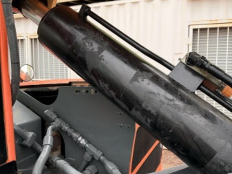 2012-jlg-g9-43a-image-28