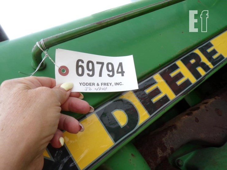 john-deere-4240-image-21