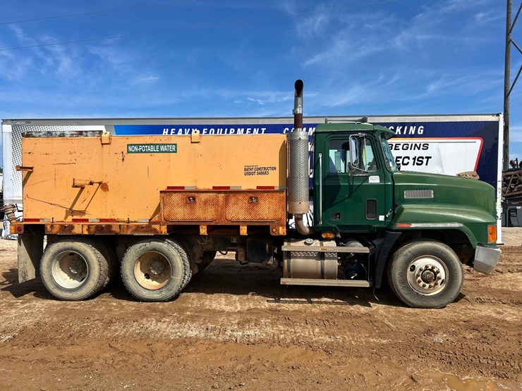 1994-mack-ch613-image-6