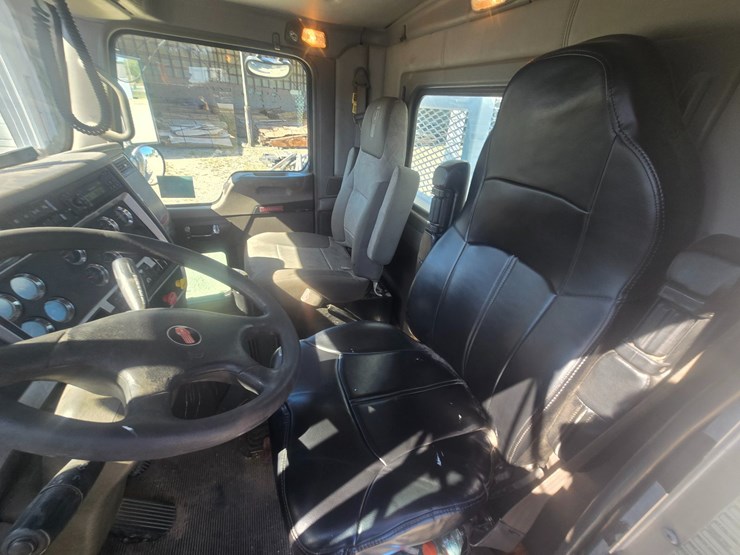 2008-kenworth-t800-image-42