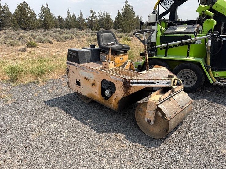#2519-•-wolfpack-2500-double-drum-compactor-image-1