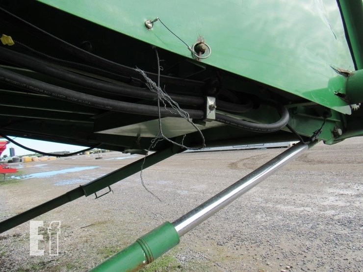 1992-john-deere-9400-image-13